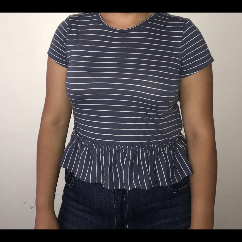 Striped crop top that flows!